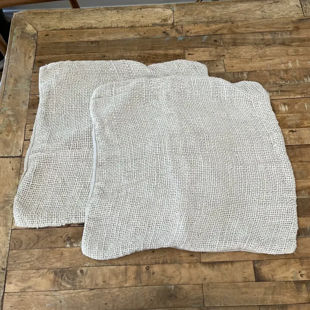 Pottery Barn Textured Woven Linen Pillow Covers Set of 2 20 in x 20 in